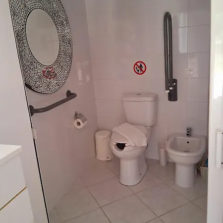 Albert's Place Дом отдыха Kato Spilaion